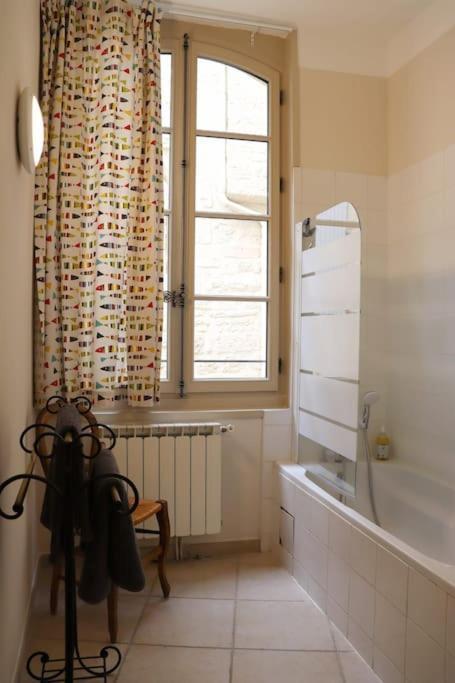 Uzes Centre Quartiers Des Arts Charme De L'Ancien Leilighet Eksteriør bilde