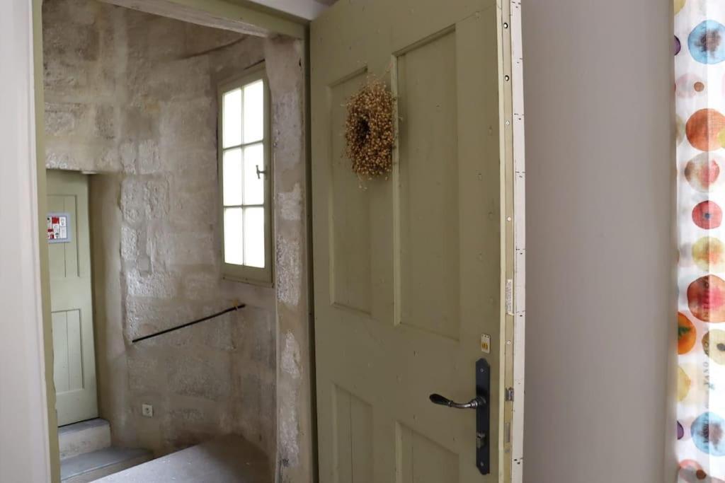 Uzes Centre Quartiers Des Arts Charme De L'Ancien Leilighet Eksteriør bilde